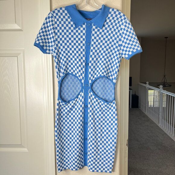 Almost Famous Dresses & Skirts - Almost Famous Short Sleeve Checkered Cut-out Pullover Mini Dress Size XL #500